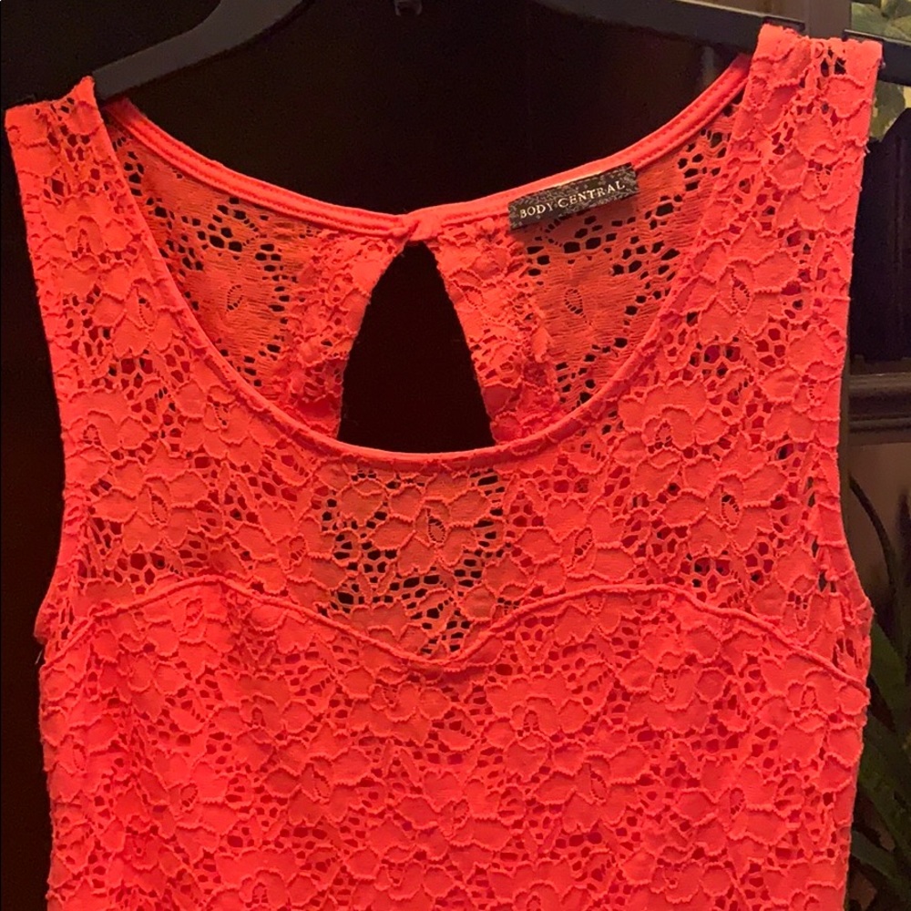 Dress - Picture 3 of 4